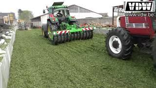 Silage compactor / packer and silage spreader