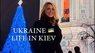 UKRAINE  LIFE IN KIEV! December 9, 2024. The Streets of Kiev, Ukraine. Street Scenes.