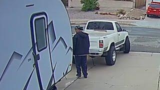 VIDEO: Thieves steal travel trailer from driveway of northeast Albuquerque home