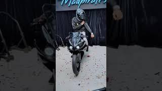 Yamaha R15 V2 Modified @ The Madpirate's