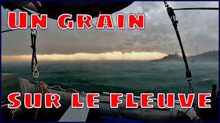 Un grain sur le fleuve St-Laurent | 4K | Voilier Fuligule