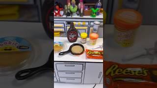 Hersheys Miniverse Multipack!  #minis #miniverse #miniature