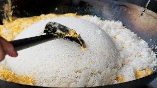 Thai Street Food - GIANT EGG FRIED RICE Bangkok Seafood Thailand