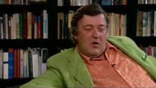 Clive James talking in the Library: Stephen Fry 2/3