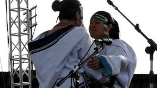 Nukariik- Inuit Throat Singing- Richmond Folk Festival 2008