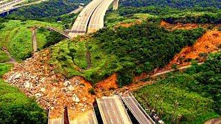 Landslide Disasters caught on camera - Most Dangerous Landslide