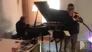 Remo Anzovino & Roy Paci - I'm Not Leaving Live@Casa Bertallot