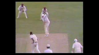 ENGLAND v WEST INDIES 5th TEST MATCH DAY 1 THE OVAL AUGUST 8 1991 GRAHAM GOOCH ROBIN SMITH