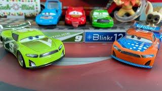 Mattel Disney Cars - NASCAR Chase Racelott and Ryan Inside Laney