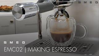 How to Make an Espresso | Smeg EMC02