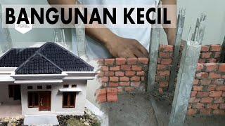 membangun rumah kecil