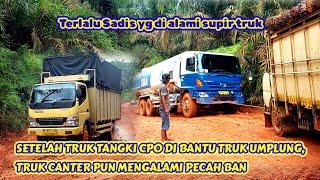 TERLALU SADIS SETELAH TRUK TANGKI CPO DISELAMATKAN OLEH TRUK UMPLUNG TRUK CANTER MENGALAMI PECAH BAN