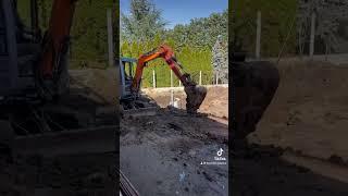 Копка котлована под басейн #монолит #construction #бетонирование #арматура #строительство басейн