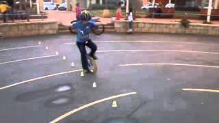 Unicycle Slalom