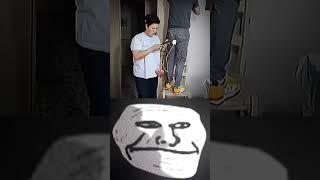 TROLLFACE × MR.BOMBASTIC