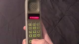 Motorola DynaTAC 8000S (1986)
