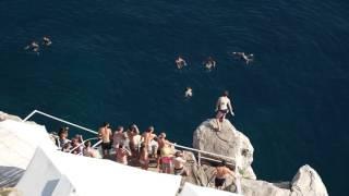 Dubrovnik - cliff jumping at Buza bar