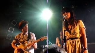 Prayer in C - Lilly Wood & The Prick (Live @ L'Ouvre Boîte)