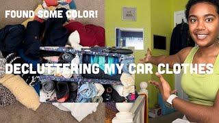 Reorganizing my car closet,  What clothes I have in my car, finding my color! :)