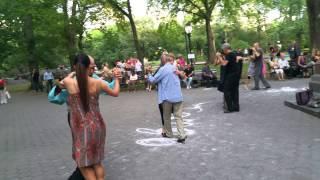 Tango in Central Park, NYC - short 4k video