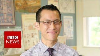 Eddie Woo: The maths teacher who became an online star - BBC News