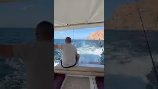 Рыбалка с катера в Балаклаве. Те моменты, когда просто плывешь. #крым #fishing #travel #рыбалка