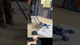 Innovative construction tool for porcelain tiles, easier to work with