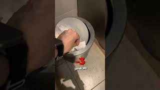 Review Toilet CGV