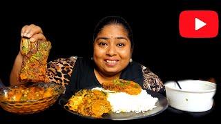 Big Katla Fish Curry With Rice Fish Head With Radish Eating