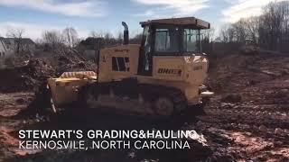 SHANTUI DH13K2 bulldozer work for road construction in USA