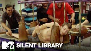 6 Friends Take on the 'Mouth Fizzle' Challenge | Silent Library