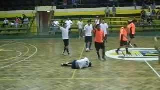 VALENAR LA PATADA DEL GIGANTE DE BABY FUTBOL