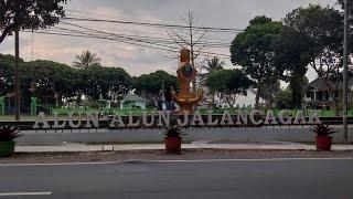 ALUN-ALUN JALANCAGAK SUBANG