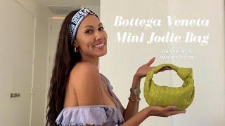 Bottega mini Jodie handbag review & what fits