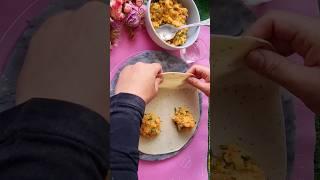 Easy Samosa folding method for beginners. Ramadan special unique Samosa folding technique #viral