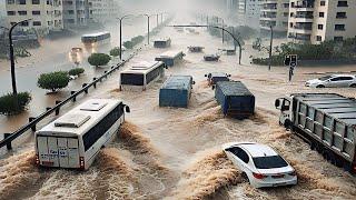 Flash Floods Hit Manavgat District, Türkiye! Widespread traffic disruption