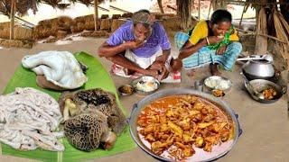 GOAT INTESTINE CURRY cooking & eating with rice for lunch by santali tribe couple||rural village