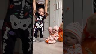 Love me love me #реборн #reborns #baby #babygirl #rebornbaby #rebornmom #halloween #хэллоуин