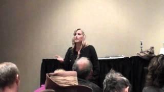 Daryl Hannah on several organizations at Health Freedom Expo.MP4