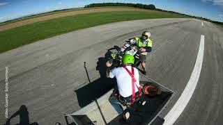 Flying Boxenstop with wheely on a Scooter Günter Schachermayr