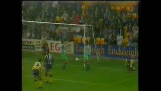 Gary Phillips Classic Goalkeeping Blunder | Torquay United 1-2 Barnet | 24th September 1994