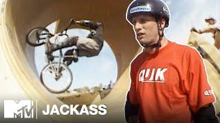 The Loop ft. Tony Hawk & Mat Hoffman (2001) | Jackass