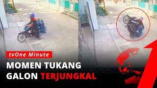 Tukang Galon Ini Terjungkal! Warganet  Jangan Ditertawakan, Dia sedang Cari Nafkah! | tvOne Minu