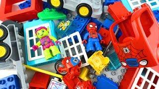 ألعاب السيارات للأطفال فيديو بناء ألعاب Lego Duplo تعلم الألوان