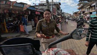 Assam lady police  Help mangni padi