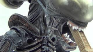 Alien Versus Predator Extreme Head Knockers Figures Made By NECA