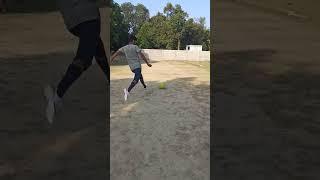 football kick trainingfootball kicking techniquefootball kick skills/#shorts #viral #ytshorts
