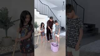 تليفوني الآيفون وقع في المياه وباظلايك واشتراك وشوفوا الفيديو اللي فوق ده