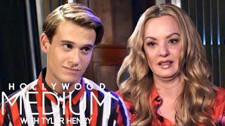 Tyler Henry Connects Wendi McLendon-Covey To Her Late Gay Uncle FULL READING | Hollywood Medium | E!