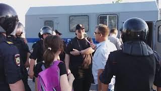 Задержание Михаила Долиева, Ярослава Савина 05 05 2018  Астрахань  ОН нам не царь